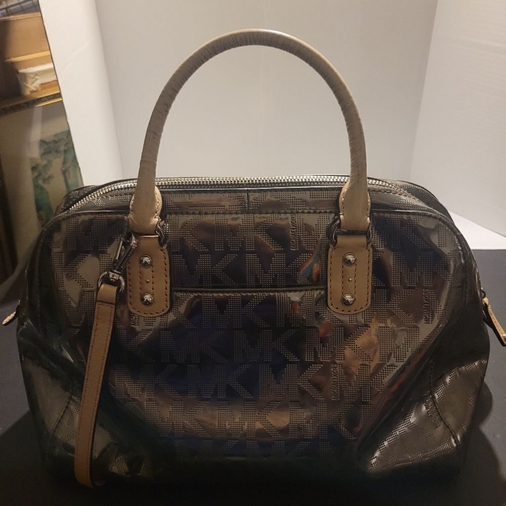 Michael kors Jetset Mirror Metallic silver signature handbags with strap